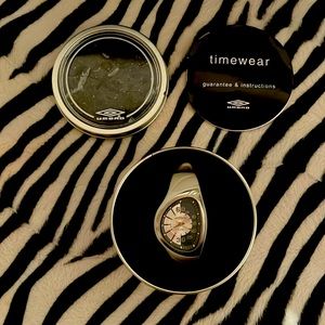 Cream rubber Umbro watch U456